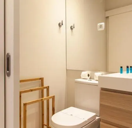 O garsonieră șic, la un preț redus (150 lei / pe noapte) Apartament Bucureşti
